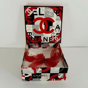 CHANEL Logo Red Black White Empty Gift Box 8 in Sq